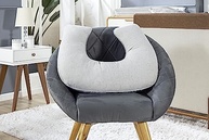 Apoio para Amamentação em Linho Cinza - Conforto e Estilo para Mães Modernas - imagem 2