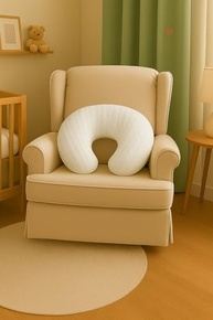 Almofada de Amamentação em Tricot Macia e Ergonômica - Conforto Total para Mãe e Bebê (Branca) - imagem 4