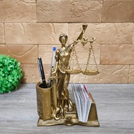 Estátua da Deusa da Justiça Thêmis em Resina Dourada - Simbolo de Direito e Equilíbrio para Advogados - imagem 2