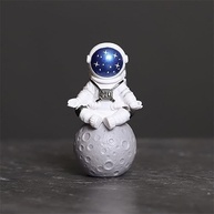 Conjunto de 4 Estátuas de Astronauta Azul e Branco - Decoração Espacial para Quarto, Berçário e Topo de Bolo - imagem 4