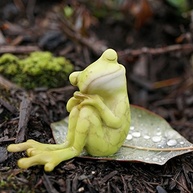 Top Collection Estátua Miniatura de Fada com Sapo - Decoração Encantadora para Jardim e Terrário - imagem 2
