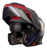 Capacete X11 Turner Prisma Articulado: Segurança e Estilo com Viseira Fumê e Óculos Interno - imagem 1