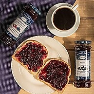 St Dalfour Geleia Cranberry e Mirtilo 284g: Sabor Intenso - imagem 2