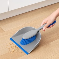 Pá Multiuso 3 em 1 com Mini Vassoura e Rodinho - Limpeza Prática e Eficiente em Azul e Cinza - imagem 3
