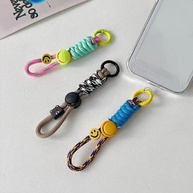 Segurança e Estilo: Cordão Universal para Celular - imagem 3