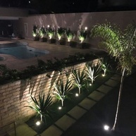Holofote LED 200W ECO Pro: Ilumine com Economia! - imagem 2