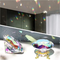 Cristal Decorativo Lapidado em Formato de Diamante com Efeito Arco-Íris - Brilho Intenso e Refração Colorida - imagem 5