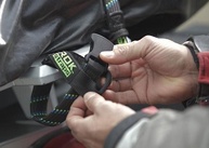 ROK Straps ROK-10031: Alça Elástica Ajustável Preta/Laranja para Motos e ATVs (45cm-152cm) - imagem 4