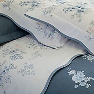 elegancia-e-conforto-camelias-queen-cama-de-jogo