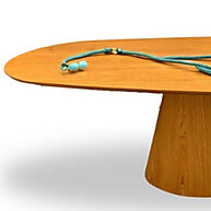 Mesa de Jantar Oval Freijó 180x100cm: Design e Elegância - imagem 2