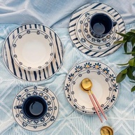 Prato para Sobremesa Margaridas em Cerâmica 18cm - Biona | Elegância e Versatilidade na Sua Mesa - imagem 3
