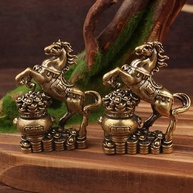 Estátua de Cavalo do Zodíaco Chinês em Bronze - Decoração Elegante para Sala de Estar e Escritório - imagem 4