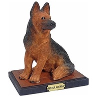 Estátua de Cachorro Pastor Alemão em Resina - Decoração Elegante e Durável - imagem 3
