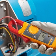 Fluke 302+: O Amperímetro Essencial para Eletricistas - imagem 2