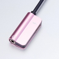Adaptador 2 em 1: Carregue e Ouça Música! - imagem 2