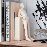 Escultura Pessoal em Poliresina - Decore com Estilo e Sofisticação - imagem 5
