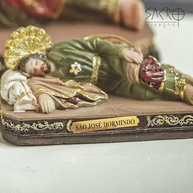 São José Dormindo em Resina 8cm - Imagem Sagrada Importada para Decoração e Fé - imagem 4