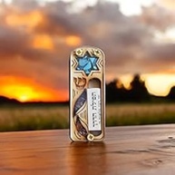 em-e-judaica-fe-jornada-de-protecao-cada-a-de-davi-estrela-mezuza-carro-a