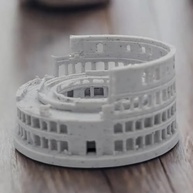 Coliseu de Roma 3D Moderno em Branco - Decoração Elegante com Toque Histórico - imagem 3