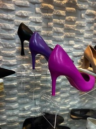 escada-com-em-conjunto-acrilico-transparente-organize-de-3-a-expositores-a