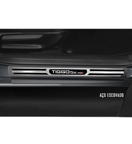 Jogo Soleira Preto e Aço Escovado Tiggo 5x Pro 2022+ 4 Portas Veikko - Proteção e Estilo Premium - imagem 4