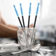 Escovinhas Limpa Bebedouro: 100 Unidades! - imagem 4