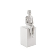 Escultura Artística em Polirresina - Decore com Estilo e Sofisticação - imagem 4