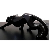 Escultura Geométrica da Pantera Negra em Resina Premium - Design Moderno e Elegante - imagem 3
