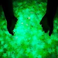 Adesivos de Teto que Brilham no Escuro - 100 Estrelas Luminosas 3D para Decoração de Quarto, Verde - imagem 3