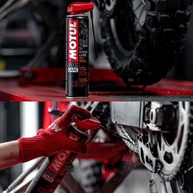 Motul Chain Clean: Limpeza e Lubrificação Essenciais - imagem 2
