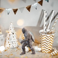 Estátua do Pé Grande Sasquatch em Resina - Decoração Criativa para Mesa e Ambientes - imagem 3