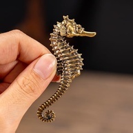 Estátua Vintage de Cavalo Marinho em Latão - Decoração Costeira Elegante para Casa e Escritório - imagem 2