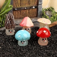 Mini Estátuas de Cogumelo - 5 Peças para Decoração de Jardim e Miniaturas - imagem 2