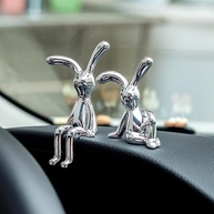 Estatuetas de Coelho Modernas em Prata - Decoração Versátil para Casa e Escritório - imagem 1