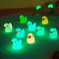 18 Estatuetas de Pato Miniatura que Brilham no Escuro - 6 Cores para Decoração DIY e Jardins de Fadas - imagem 3