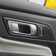 Adesivo Maçaneta Fibra de Carbono para Ford Mustang 2024-2025 | Proteção e Estilo Premium - imagem 2