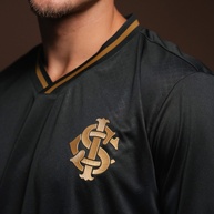 Camisa Retrô Internacional Gold: Torça com Estilo! - imagem 2