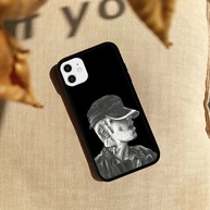 Capa DUKI: Estilo e Proteção para seu iPhone - imagem 2