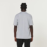 Camiseta Oversized Cinza: Conforto e Estilo! - imagem 2