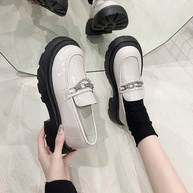 Mocassim Feminino de Couro: Conforto e Estilo! - imagem 2