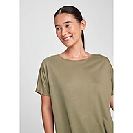 Blusa Básica Feminina Manga Curta Ampla Hering: Conforto e Estilo - imagem 2
