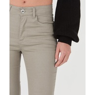 Calça Skinny Jeans: Conforto e Estilo! - imagem 2