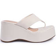 Tamanco Anabela Lumiss: Conforto e Estilo! - imagem 2