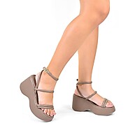 Sandália Plataforma: Conforto e Estilo! - imagem 2