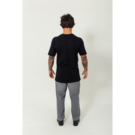 Camiseta Masculina Preta: Conforto e Estilo! - imagem 2