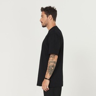 Camisa Oversized Preta: Conforto e Estilo! - imagem 2