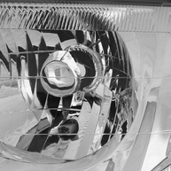 Farol Pajero TR4 Cromado: Visibilidade e Estilo! - imagem 2