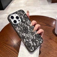 Capinha iPhone Estilo Lace: Proteção Cool & Elegante - imagem 2