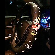 Capa de Volante Mickey Mouse 38cm - Antiderrapante e Estilosa - imagem 1