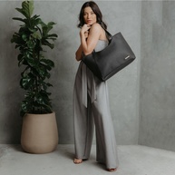 estilosa-e-espacosa-santorini-feminina-sacola-bolsa